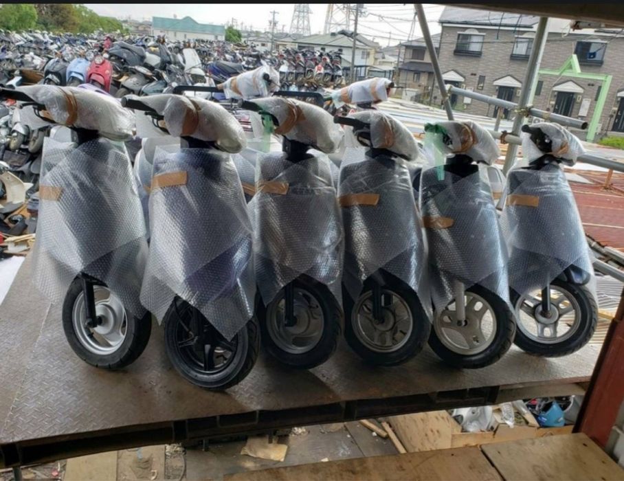 Скктер мопед З японіі без пробігу по Укр Honda dio
