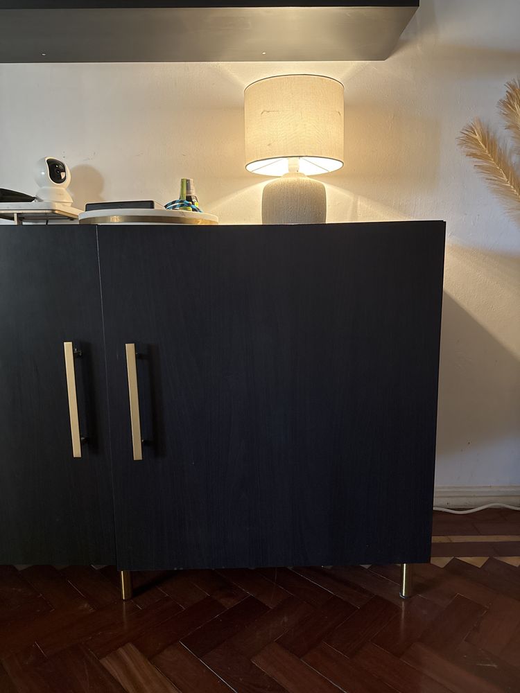 Aparador Besta Ikea
