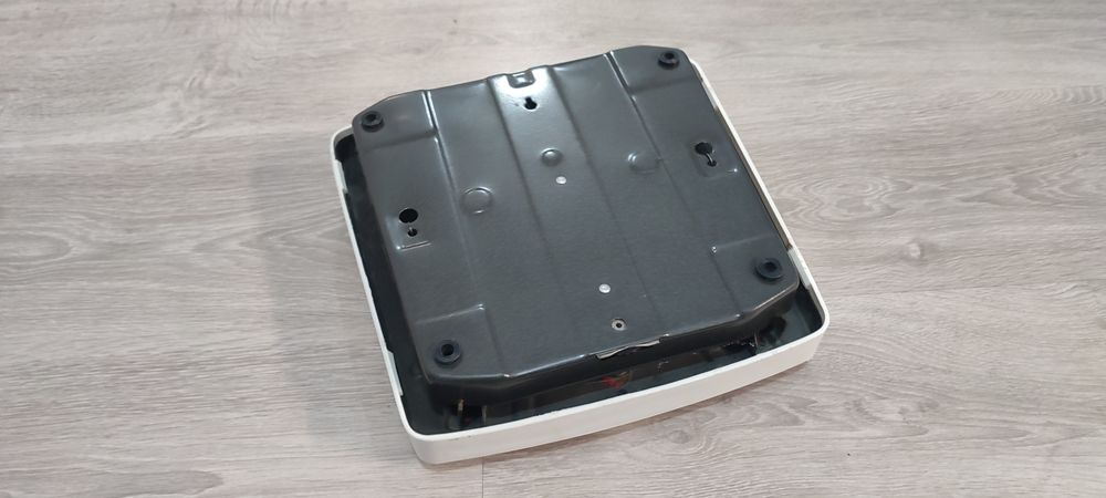 Mechaniczna waga łazienkowa PRL