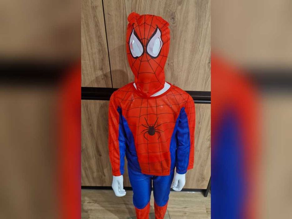 Strój Karnawałowy nowy Przebranie Superbohater zestaw z maską 90-110