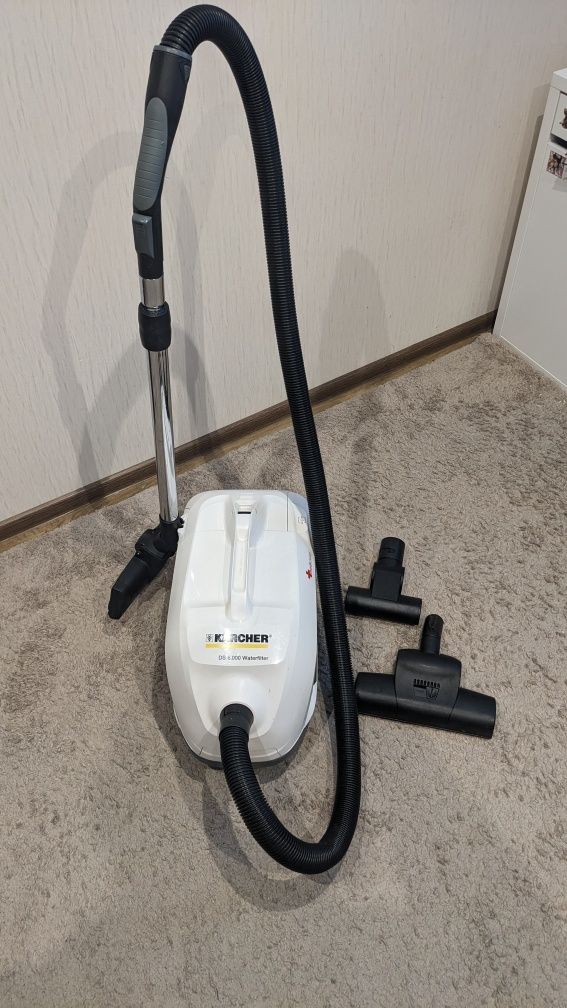 Пылесос Karcher mediclean DS 6000