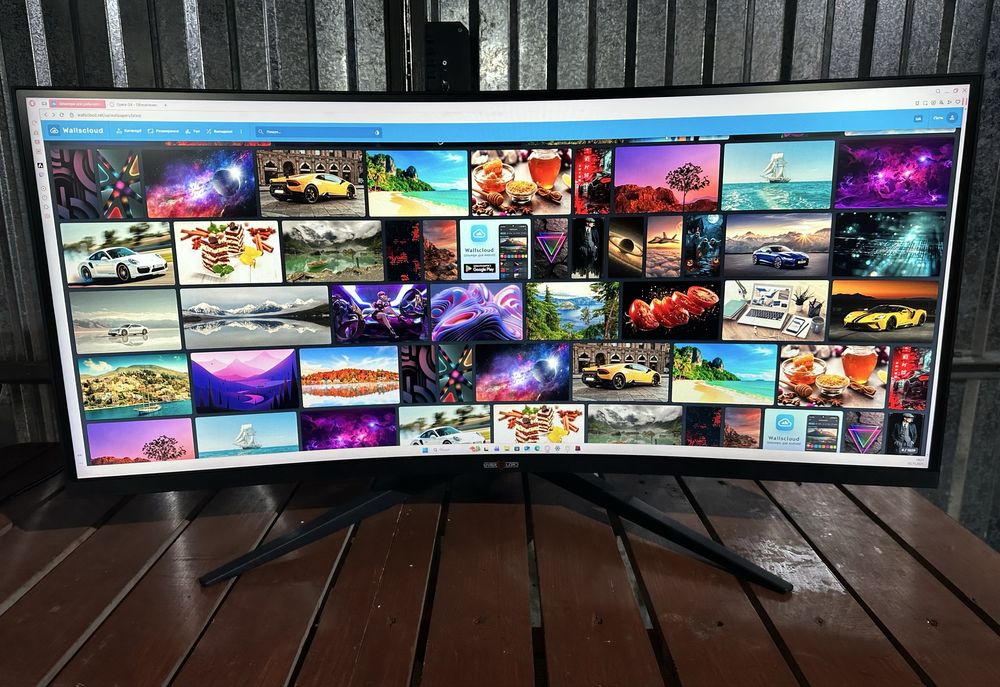 34ʼʼ QUBE Overlord C34UQ144