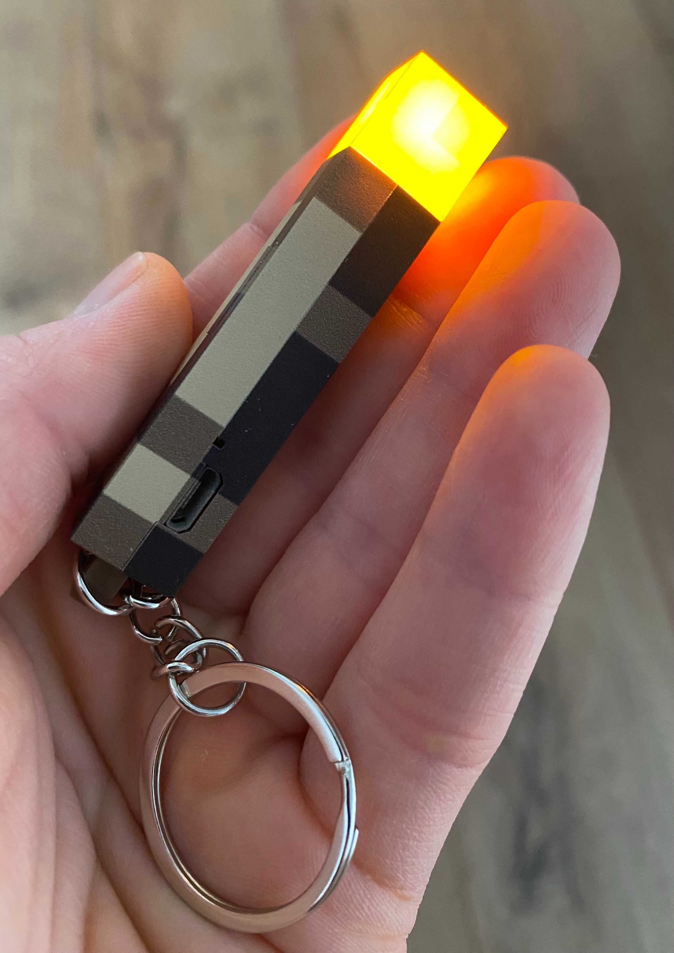 Minecraft Brelok Pochodnia Lampka