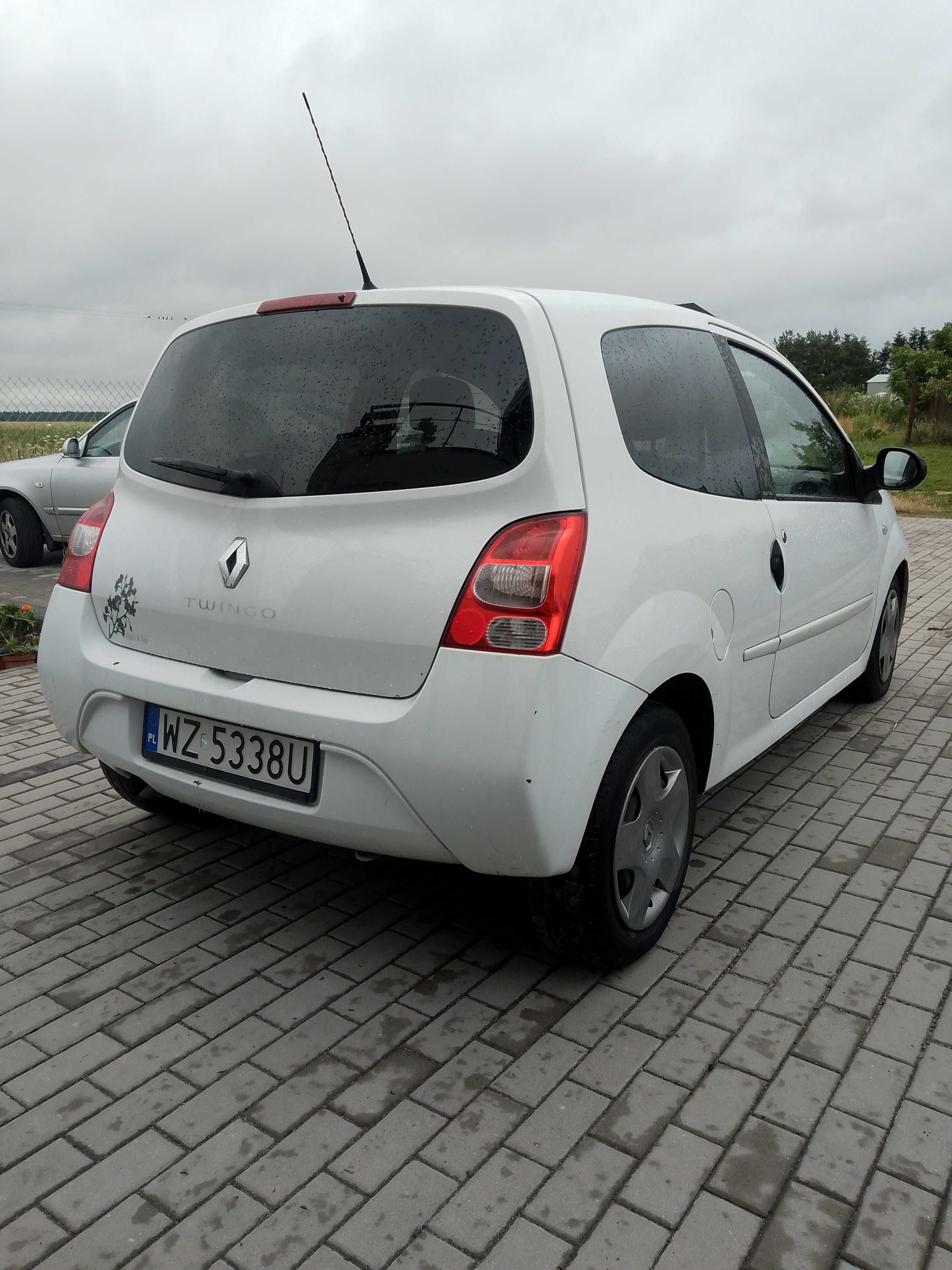 Renault Twingo II (Wersja Night & Day)