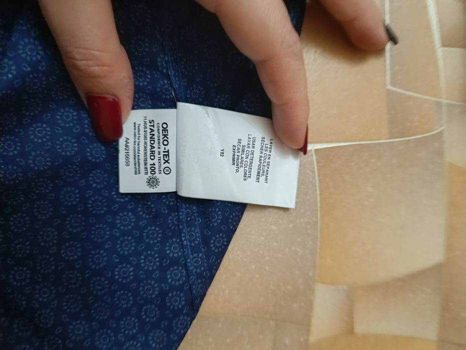 чоловіча сорочка фірми Tommy Hilfiger з принтом m стан нової