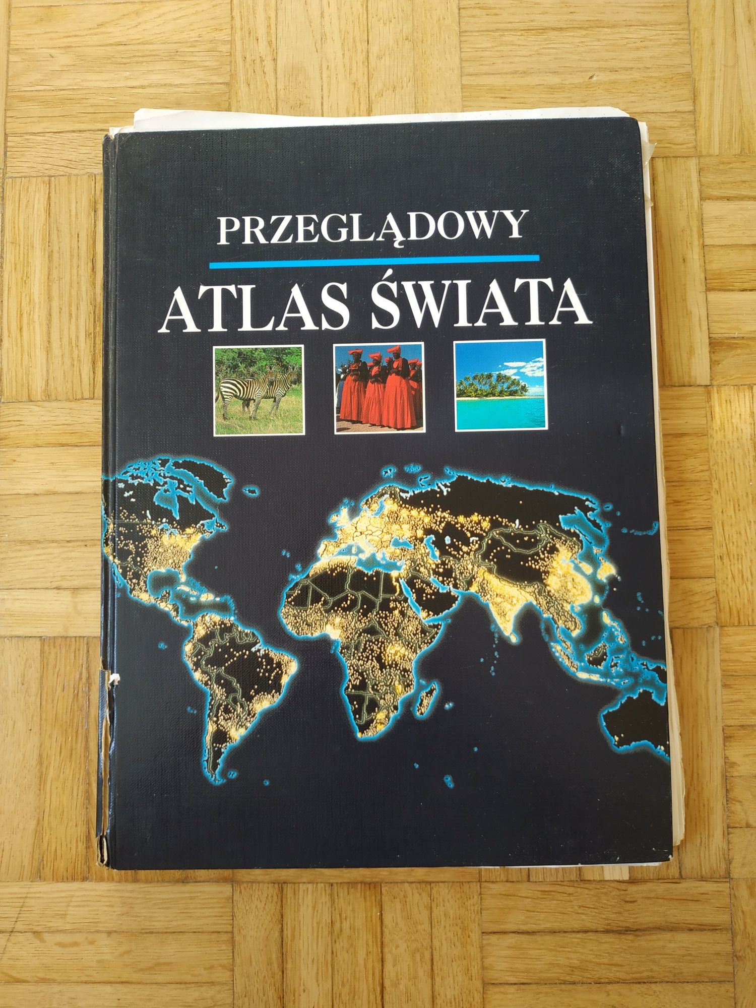 Przeglądowy atlas świata, mapy, książka Świat Książki