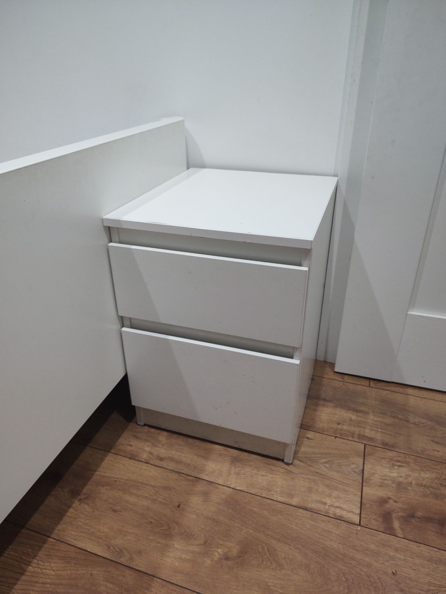Szafka nocna Ikea biala