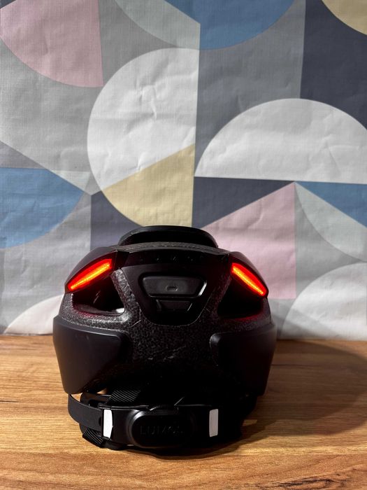 Powystawowy Kask Rowerowy Lumos Ultra Led r. UNI (54-61cm)