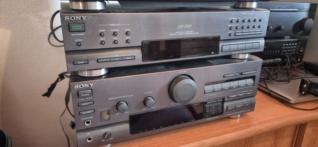 Aparelhagem Sony LBT-D607 com gira discos