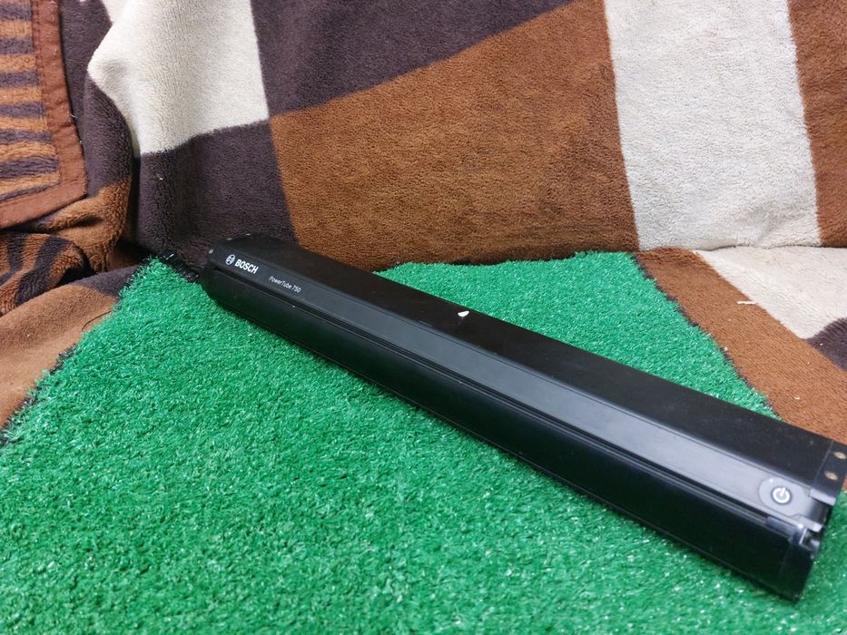 2.bateria rowerowa bosch powertube 750