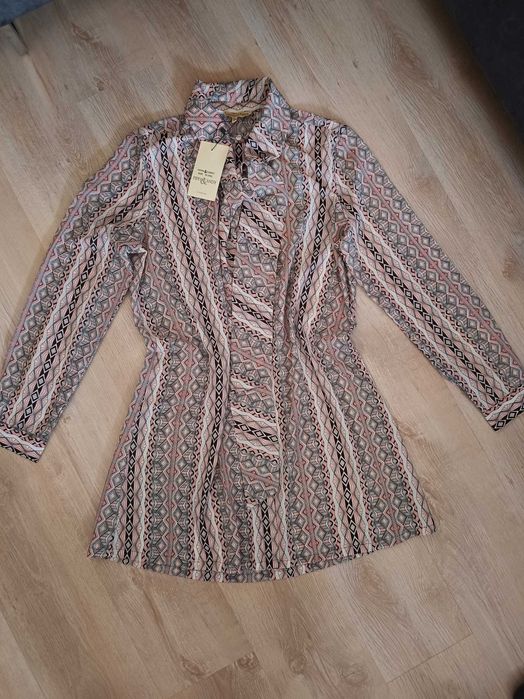 Nowa Sukienka PIPPA & CANDY Rozmiar XL/XXL Klasyczne kolory.