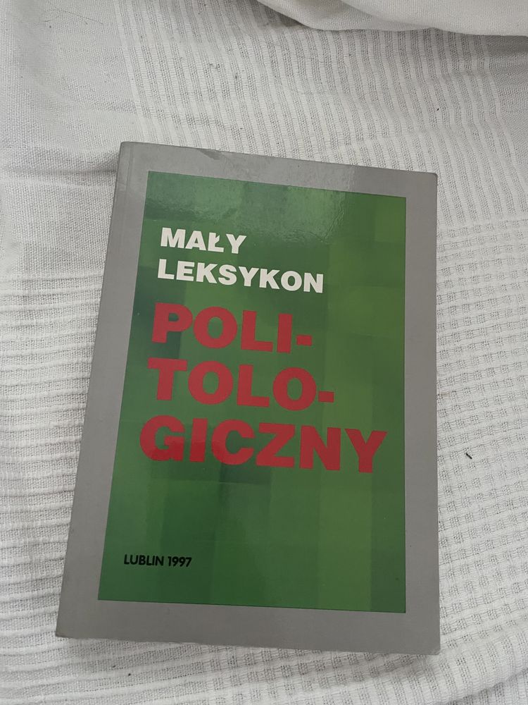 Mały Leksykon Politologiczny książka Marek Chmaj 1997