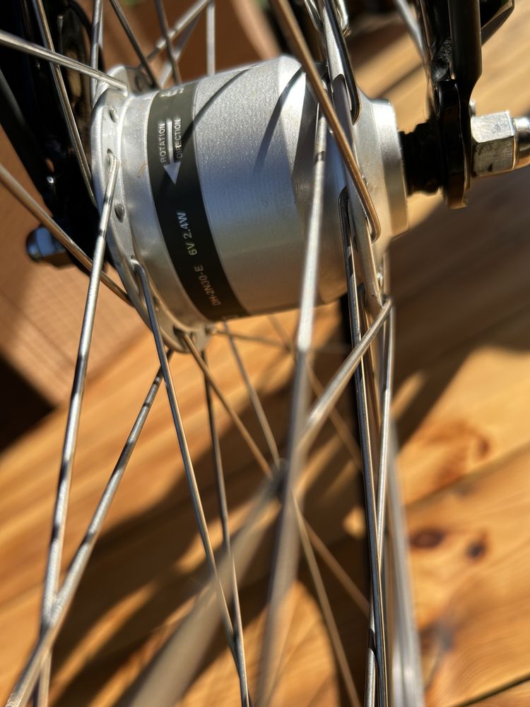 Rower miejski klasyczny holenderski osprzęt Shimano Nexus 7 i pradnica