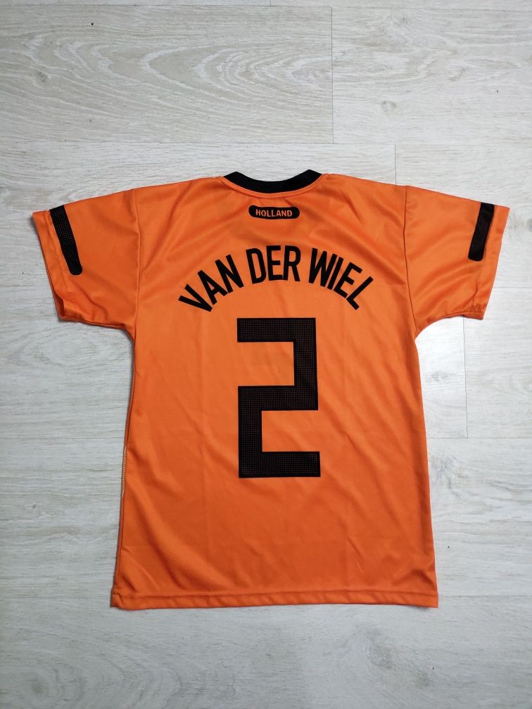 Футбольная футболка сборной Нидерландов игрока
Гре́гори ван дер Вил