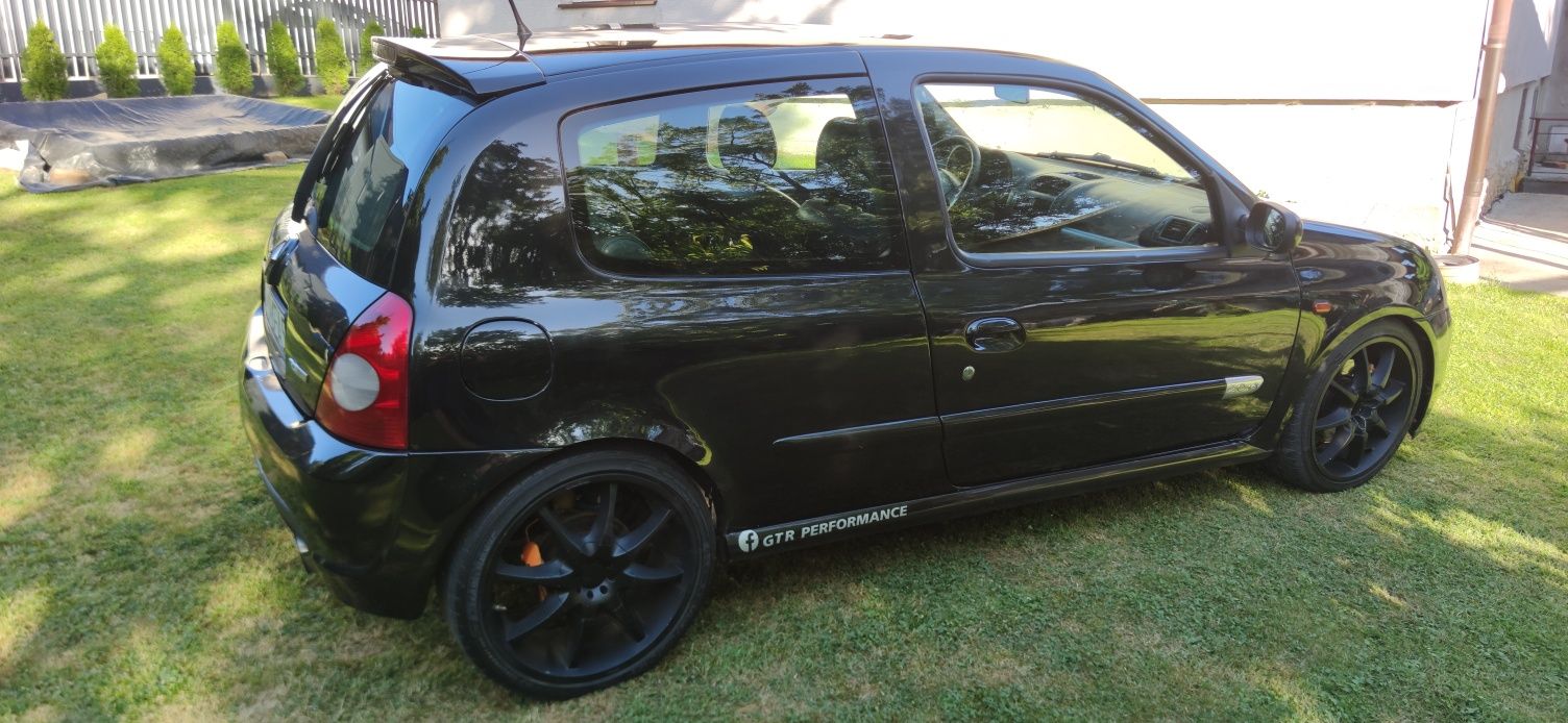 Renault Clio sport 2.0 16v ph2