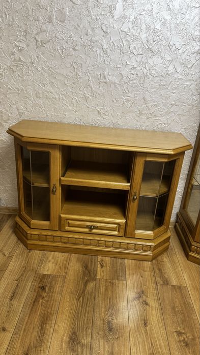 Новий гарнітур вітальня гостьова кімната