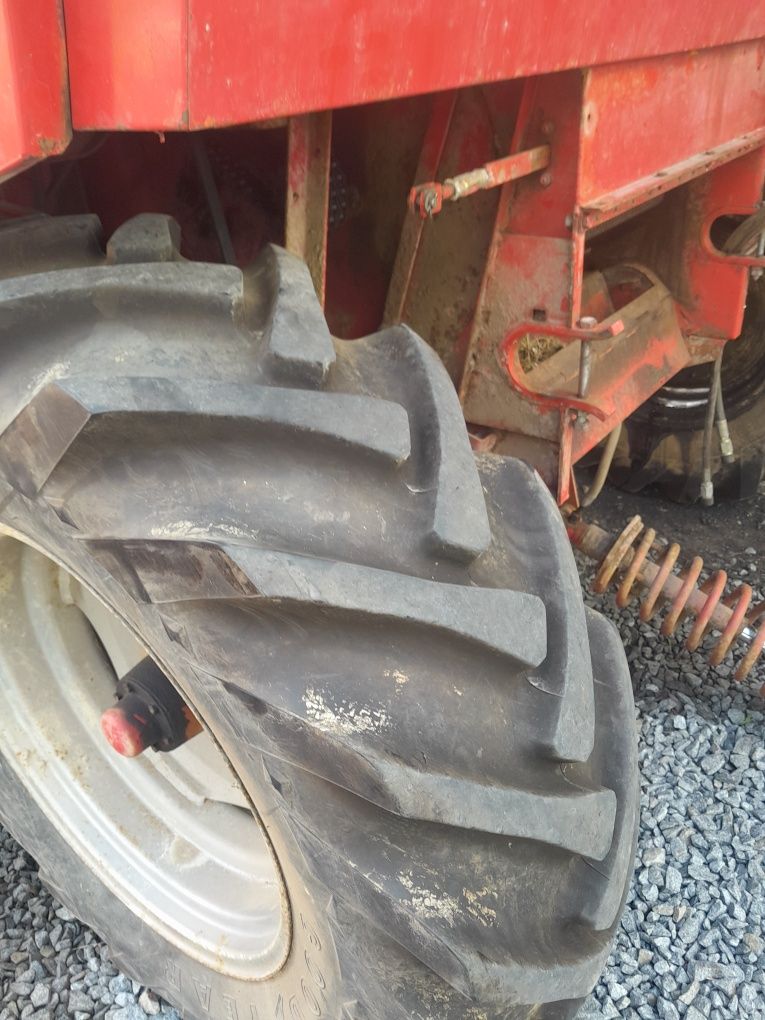 комбайн масей фергусон massey як новий