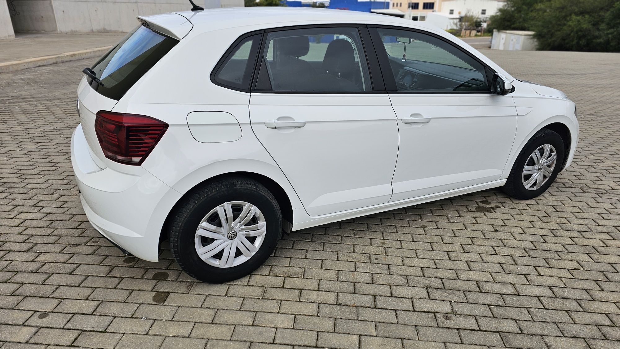 Volkswagen polo 1.0 2019