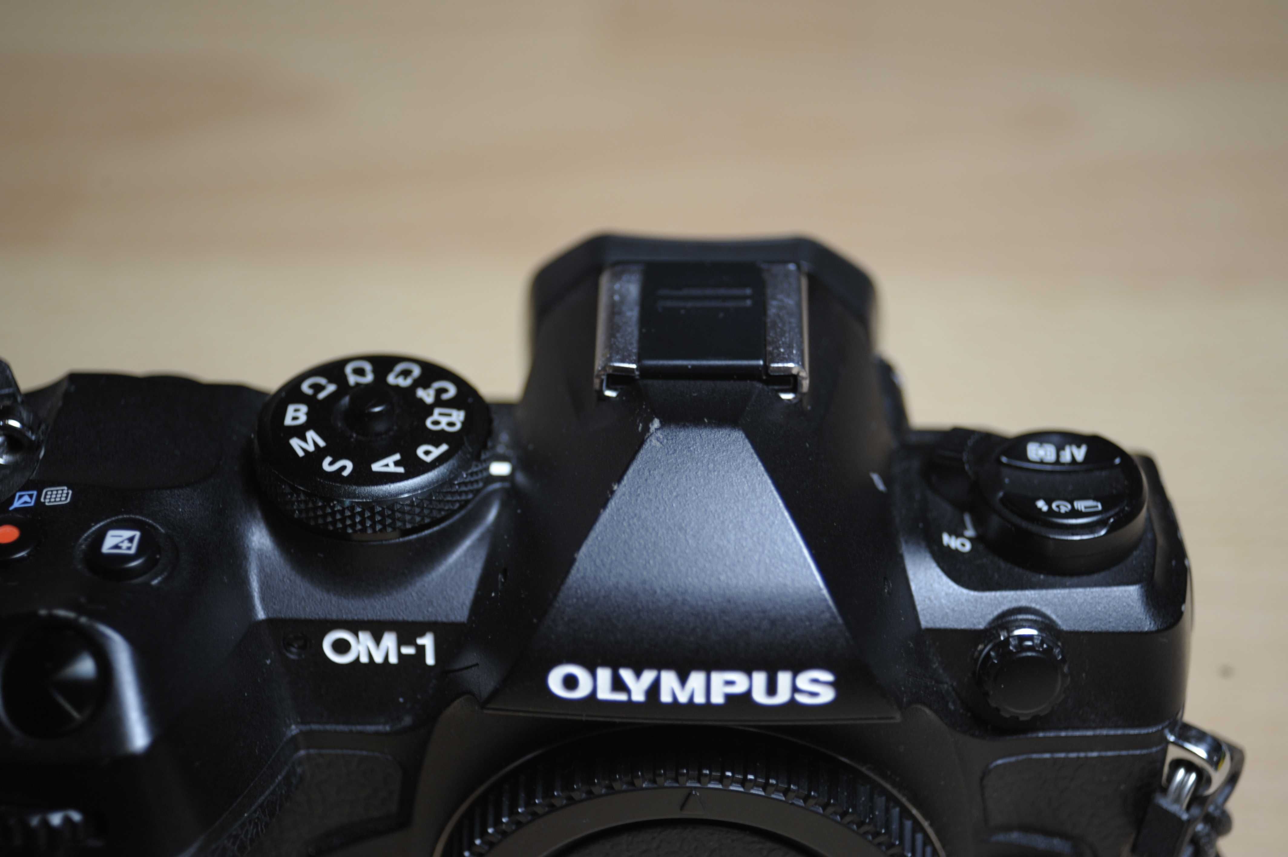 olympus om-1 przebieg 20000