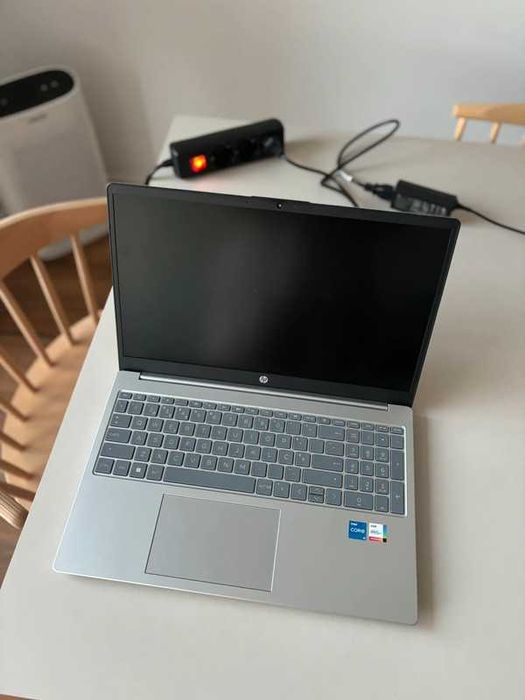 Portátil HP 15-FD0074NP