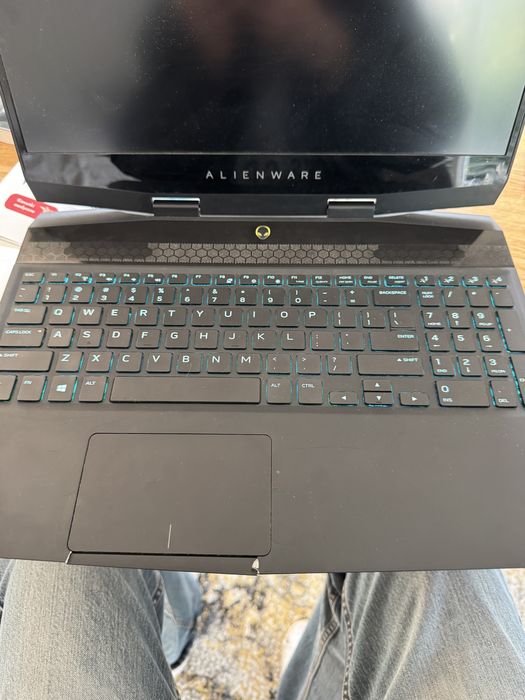 Dell alienware m15