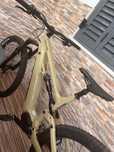 Bicicleta elétrica Cannondale com documentos  POUCO USO