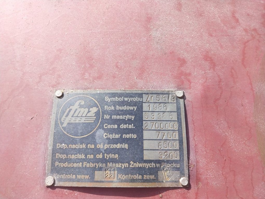 Zamienię kombajn zbożowy bizon super na klacz jałówki części