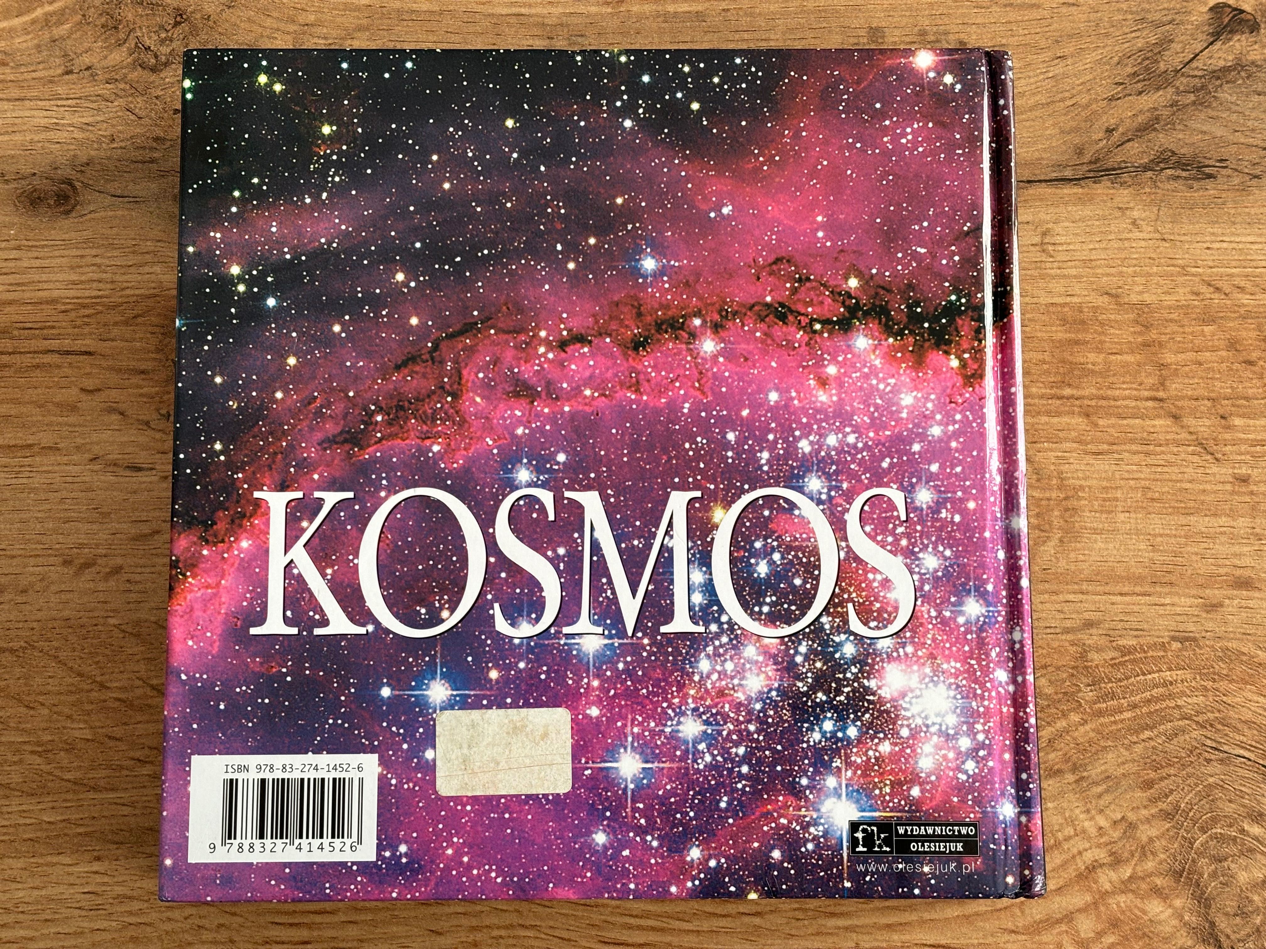 Książka Kosmos / MARCELLO D'ANGELO / papier kredowy / piękne zdjęcia