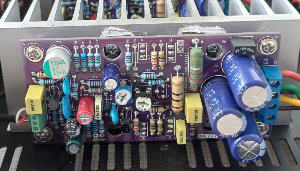 Підсилювач звуку ALFA IVA-777