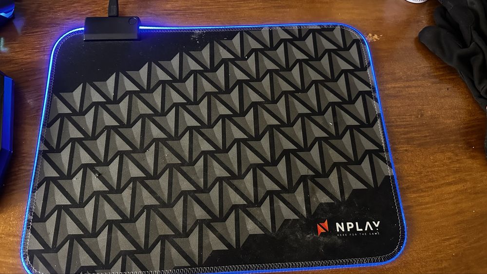 Taclado, Rato e Mousepad Gamer (tudo por 15€)