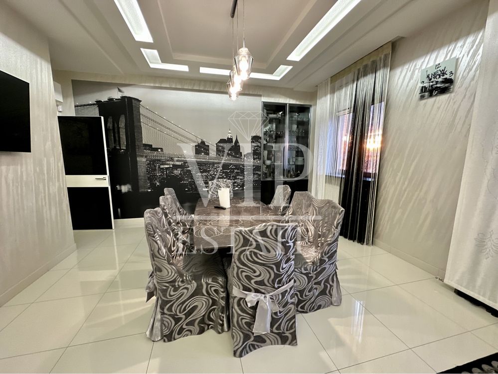 Продам дизайнерскую 3 к.кв.,156 м.кв. ЖК Чернышевского 7, Центр