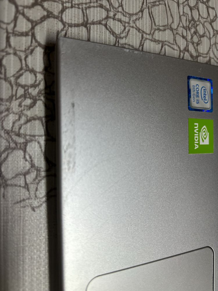 PC Asus VivoBook 15