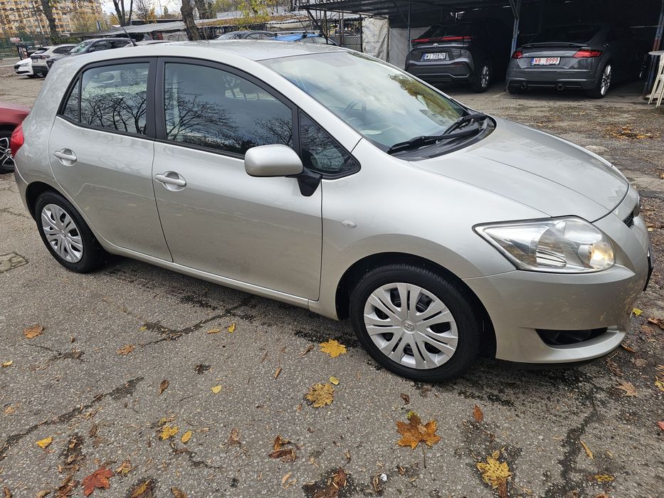 Toyota Auris 1.4 D4D zadbana z HAKiem