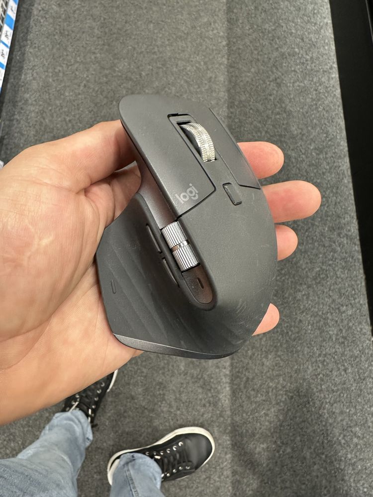 Logitech mx master 3