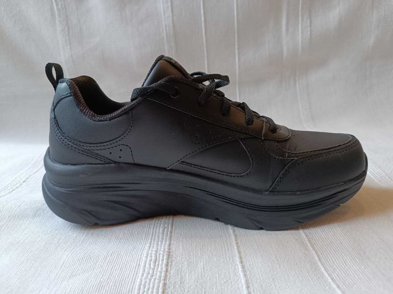 Жіночі кросівки Skechers Tenisice Timeless Path 149312/BBK Black р.39