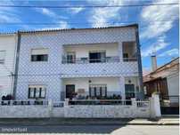 Bairro Pinhal da Vila - Rua Dr. Joaquim Gomes de Carvalho, Nº11, LT...