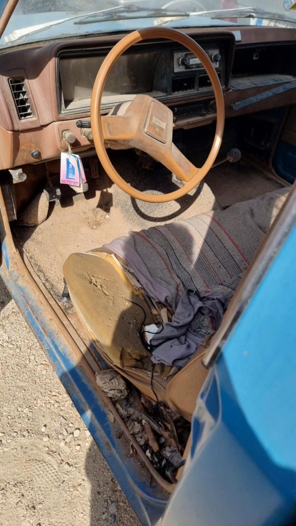 Bedford KBD - Motor Isuzu