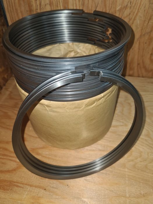 Судовой двигатель 6ч18/22