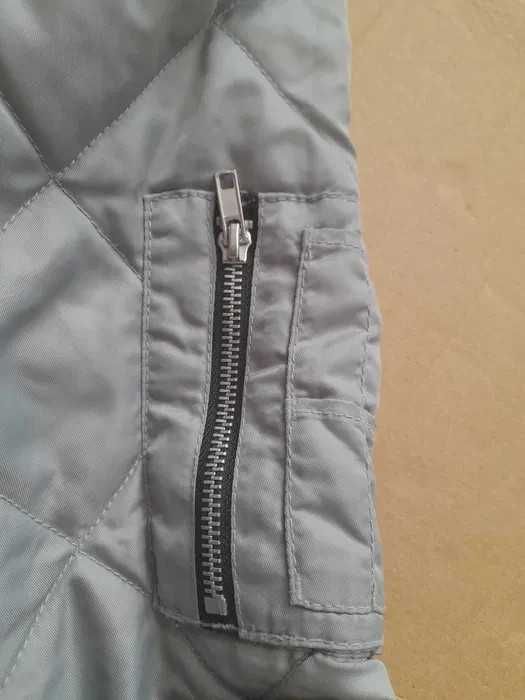 Divided flek bomber szwedka kurtka damska kapturem.Small*Medium*Large