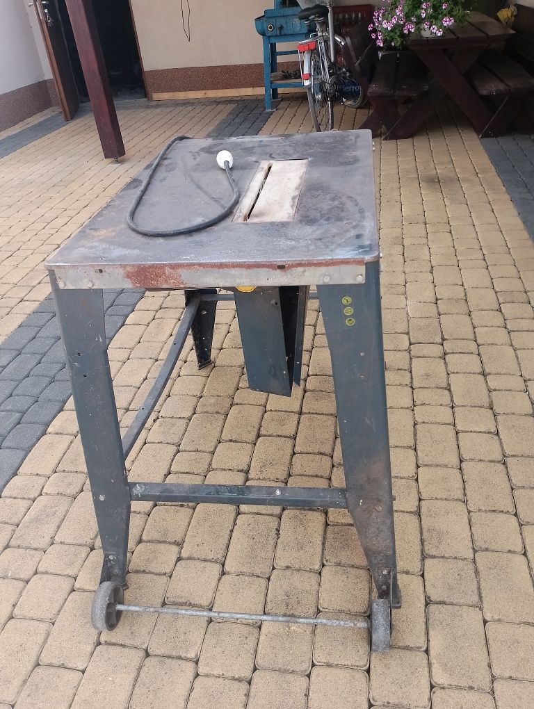 Piła do drzewa ..