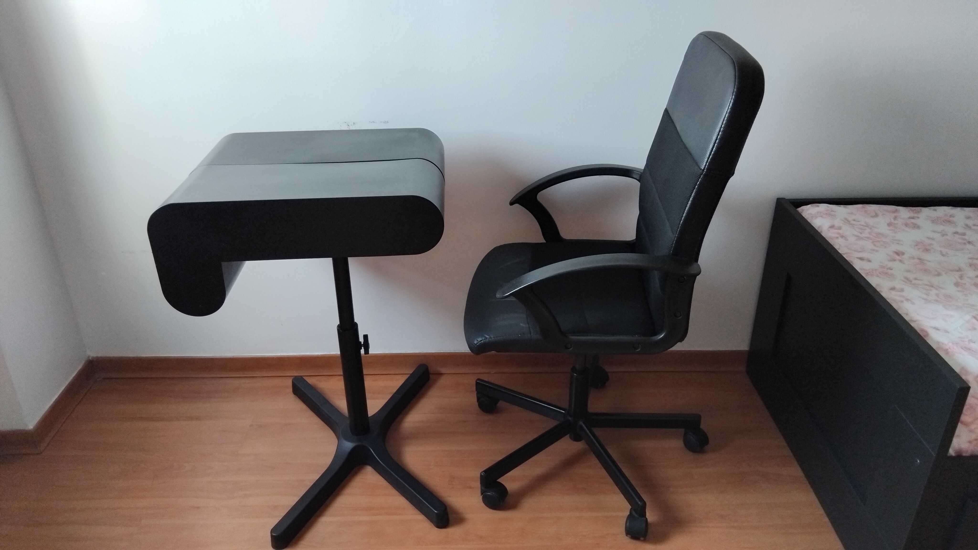Quarto mobilado em Monte Abraão, despesas incluídas, contrato Finanças