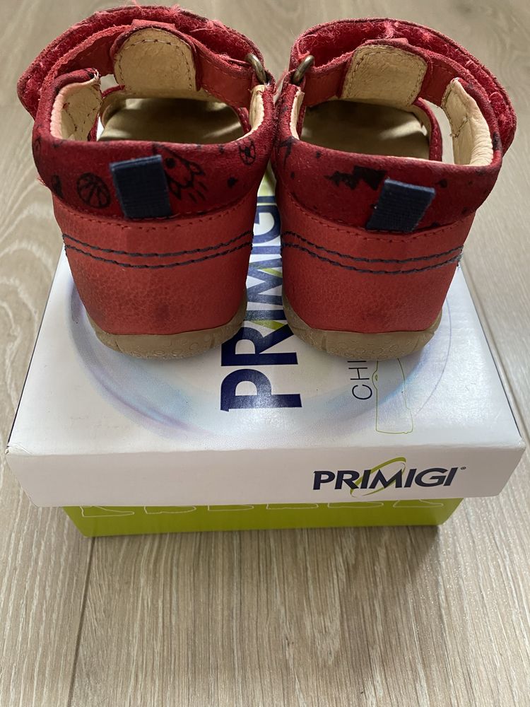 Sandały dziecięce Primigi 22