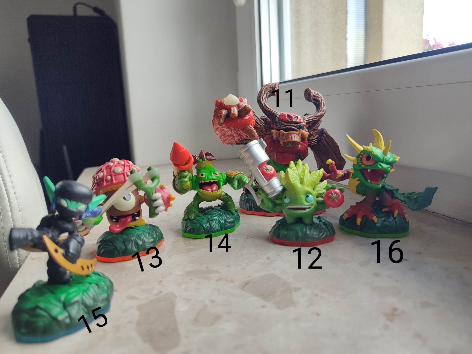 Skylanders Trapteam XBOX portal, figurki, oraz gra