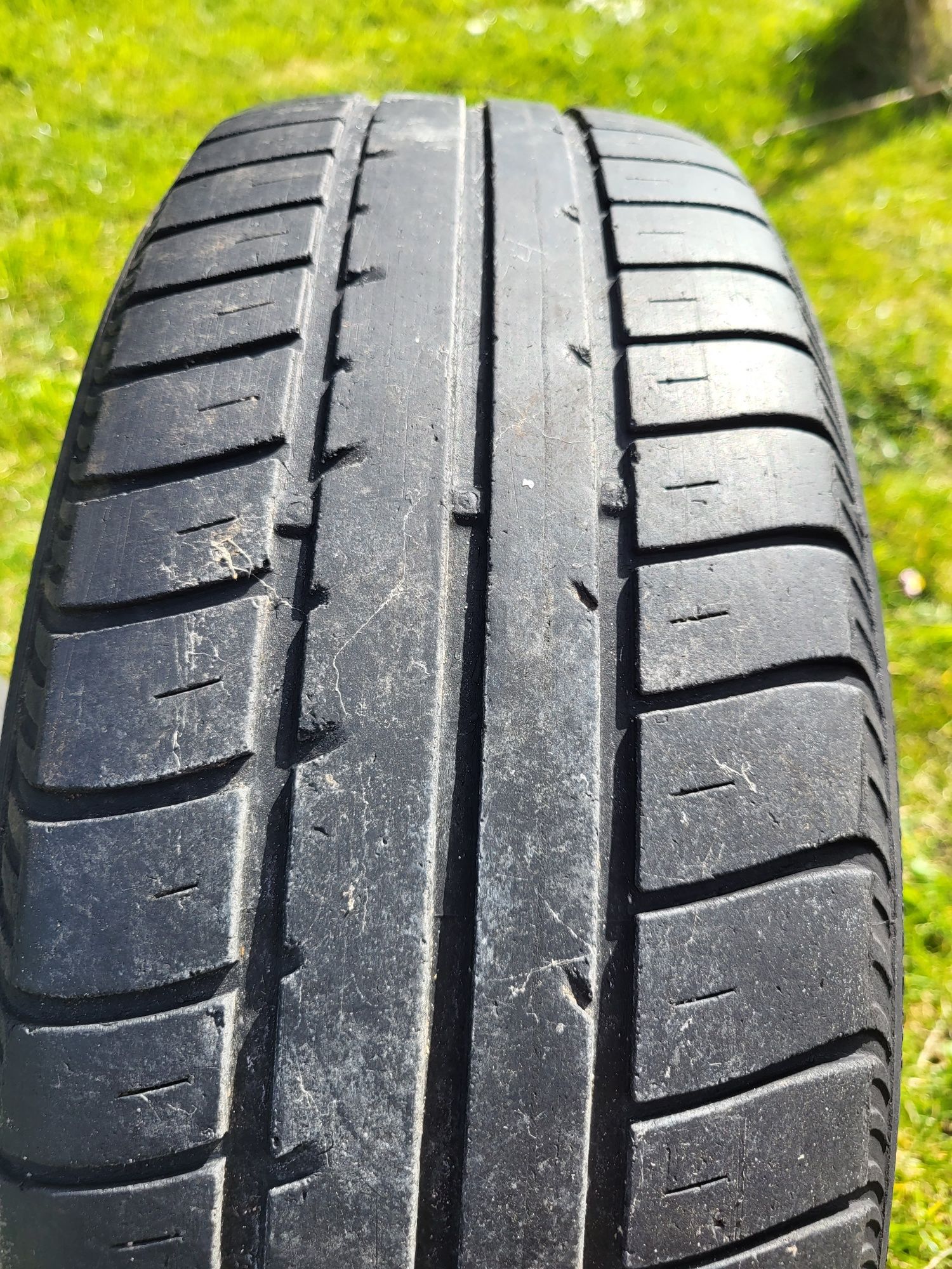 Koła, Alufelgi Volkswagen Golf Silverstone 6Jx14H2, Opony 175/65 R14