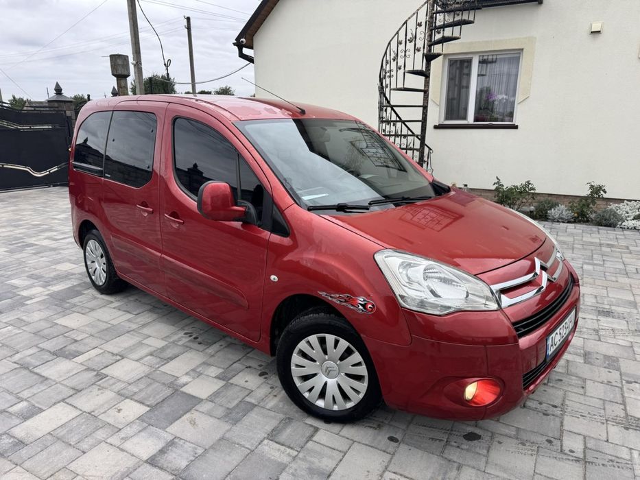 Citroen Berlingo original pass 2011