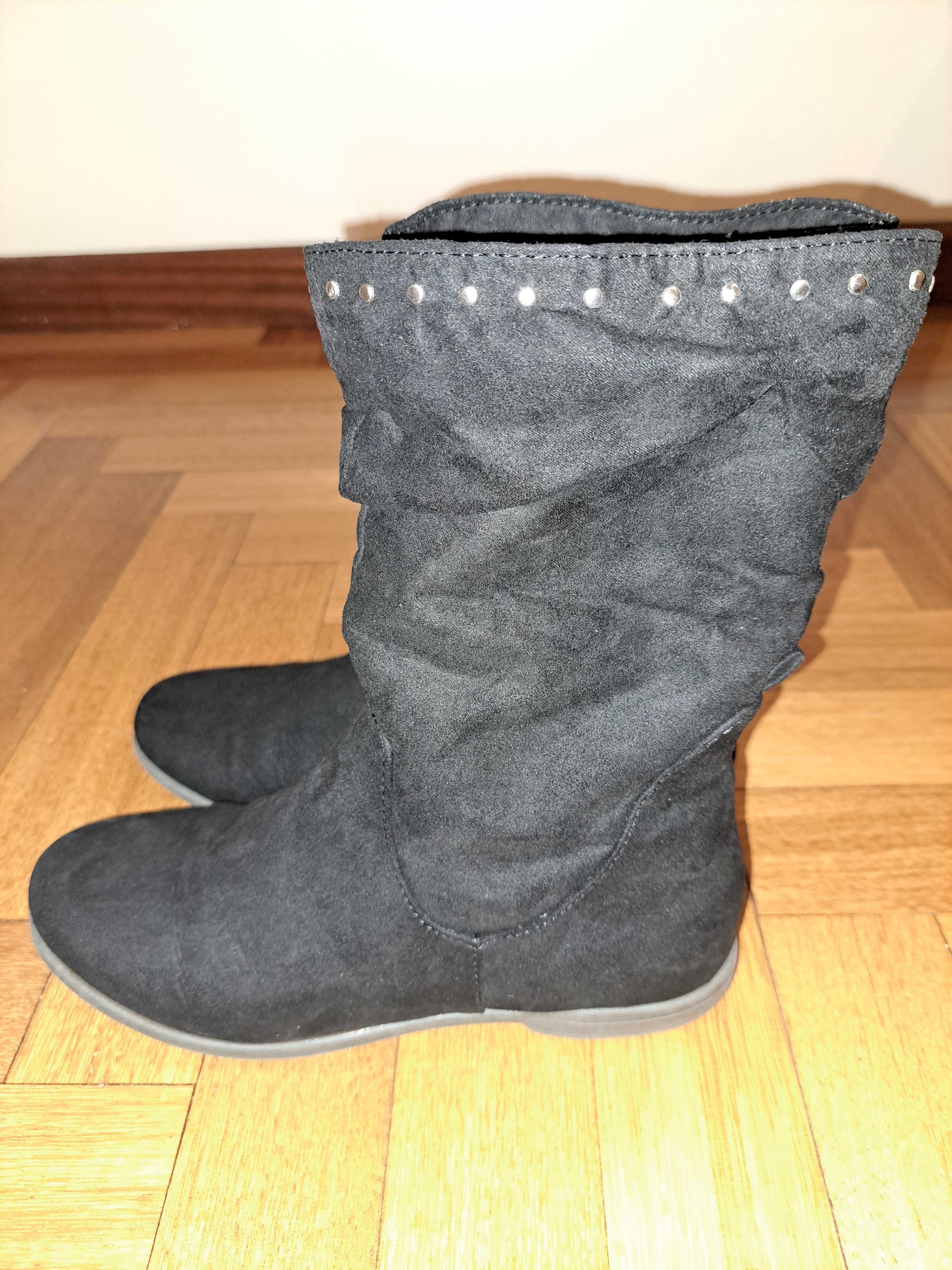 Botas pretas menina 34