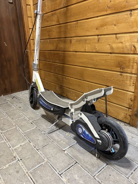 Hulajnoga w dobrym sranie