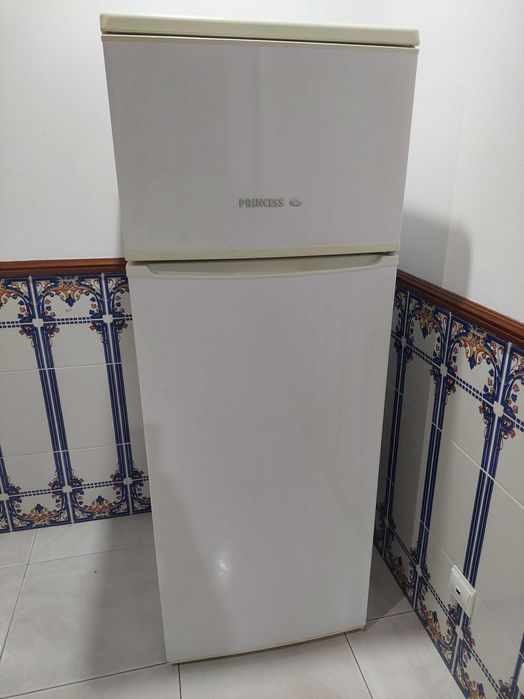 Frigorífico em bom estado