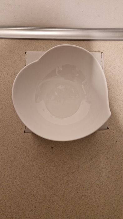 Salaterka / miseczka biała.