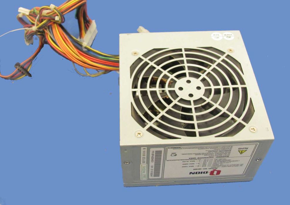 блок питания dell 12v 18a ДЛЯ П.К. бесплатная дост. через олх укрпочту